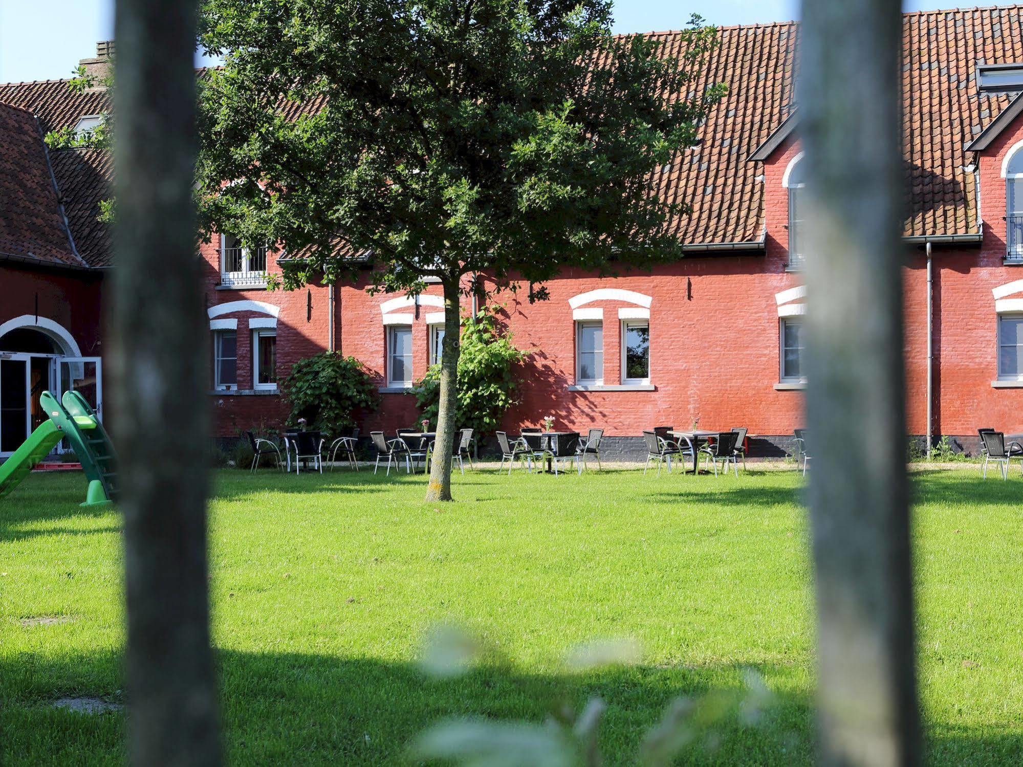 Hotel 'T Roodhof Oostkamp Bagian luar foto